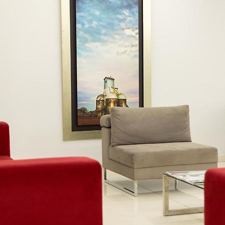 Bella Vista Hotel - Encarnación Εξωτερικό φωτογραφία